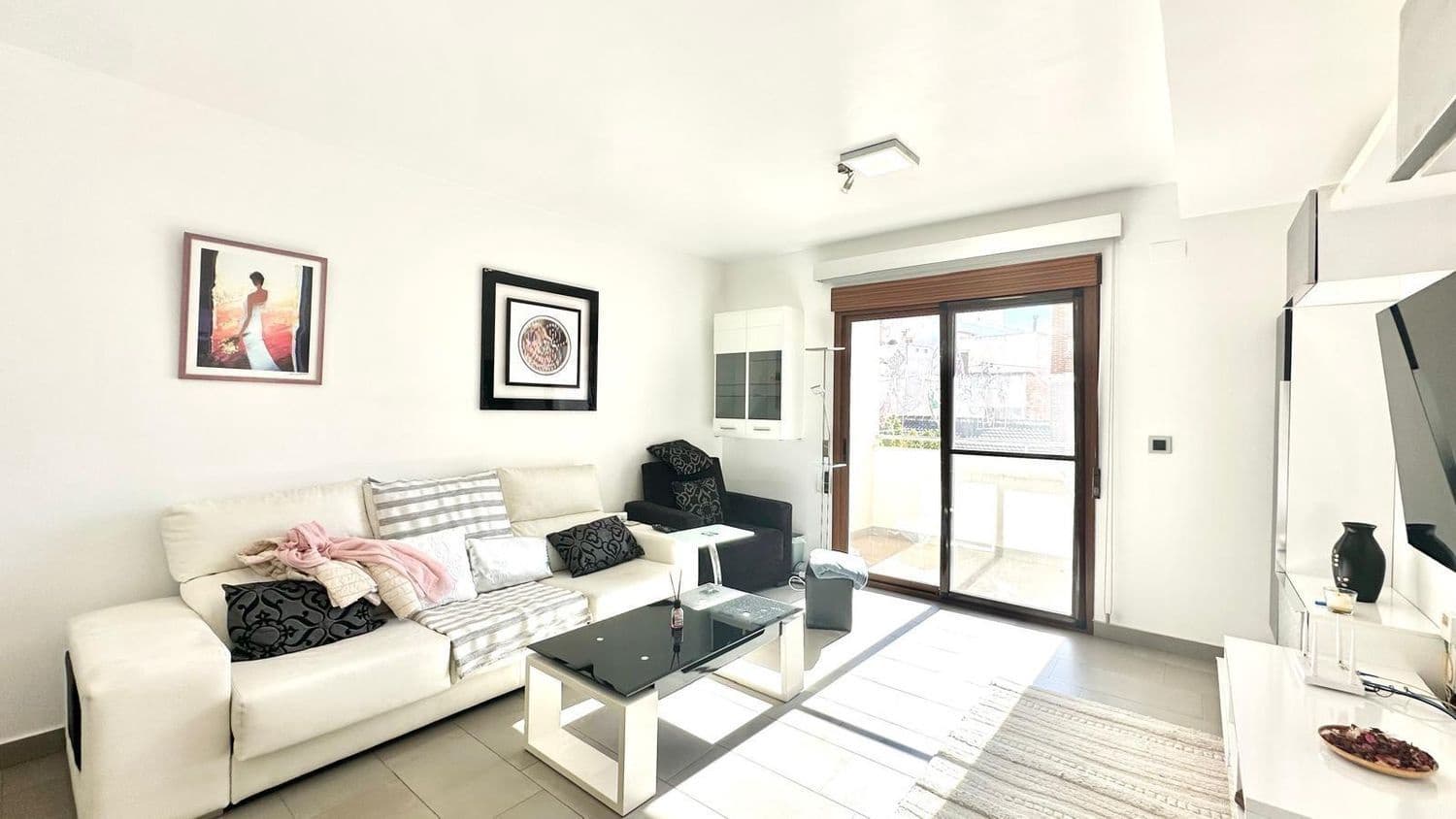 3 soverom Leilighet til salgs i Torrevieja med garasje - € 220 000 (Ref: 9478542)