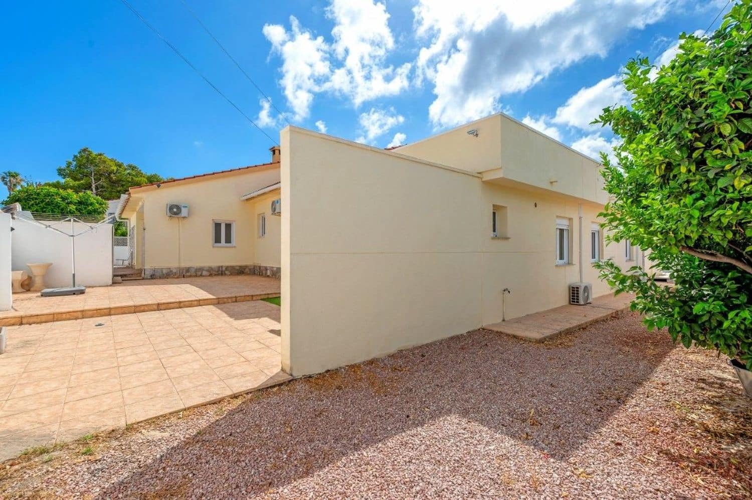 7 bedroom Villa for sale in Ciudad Quesada with pool garage - € 665,000 (Ref: 9774428)