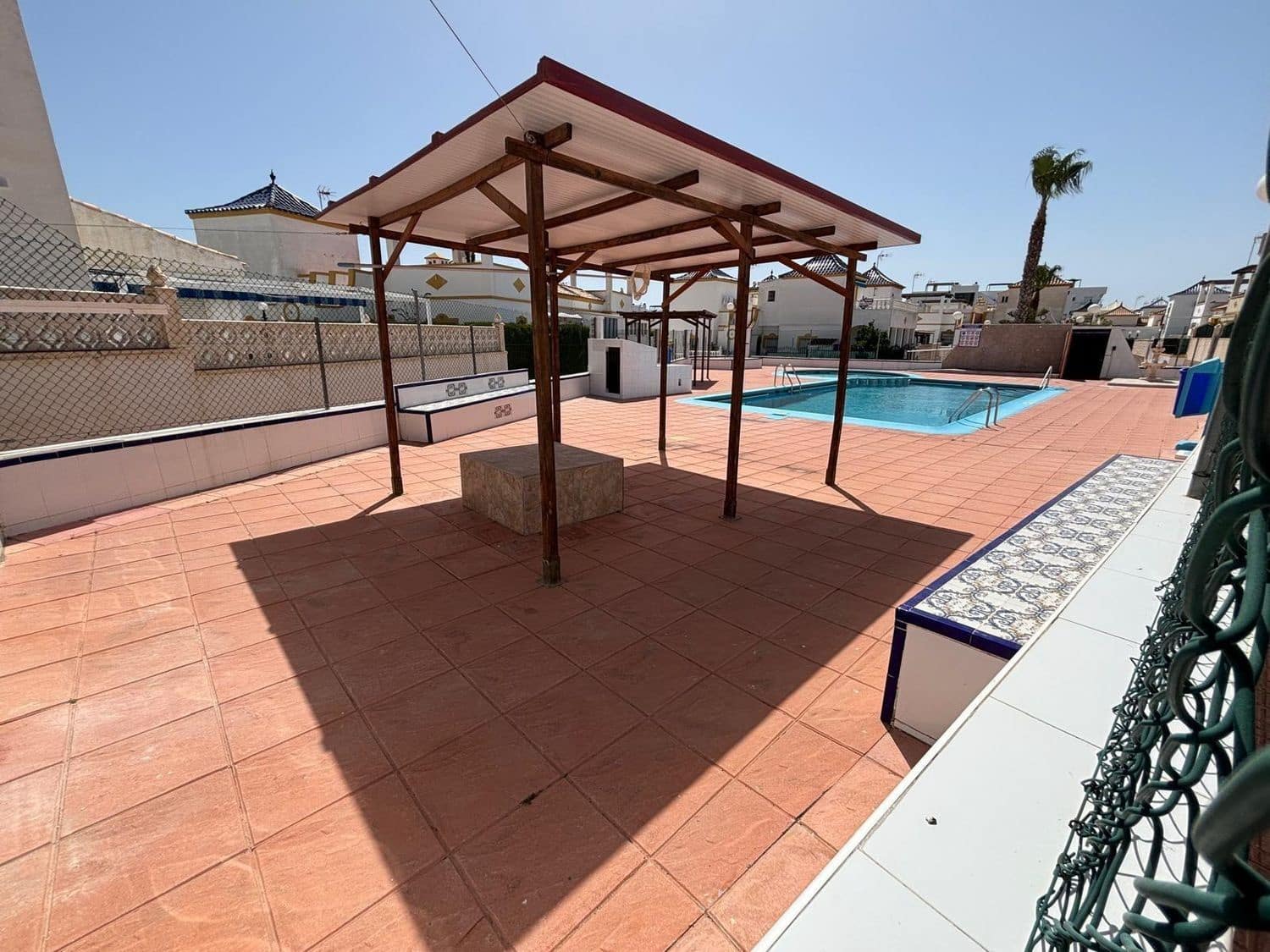 4 sypialnia Dom na sprzedaż w Playa Flamenca z basenem garażem - 179 500 € (Ref: 9774429)