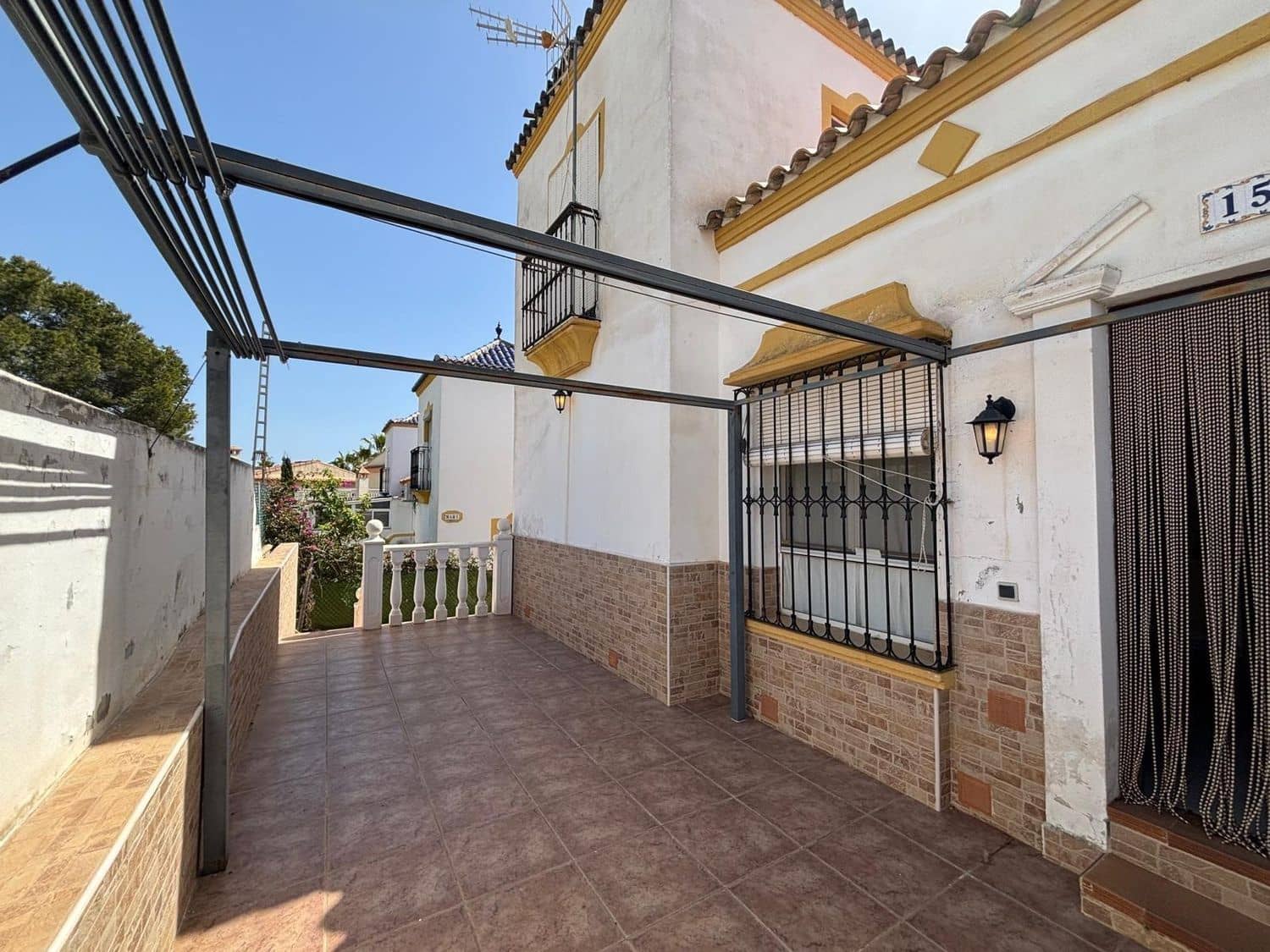 4 sypialnia Dom na sprzedaż w Playa Flamenca z basenem garażem - 179 500 € (Ref: 9774429)