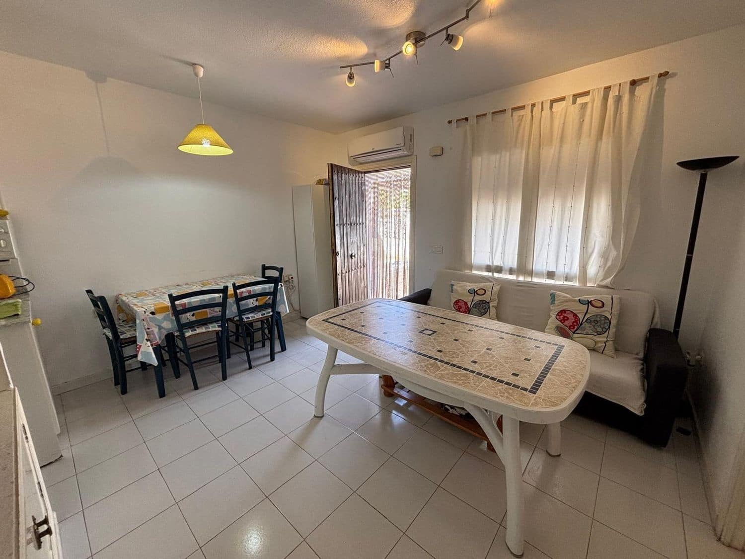 4 sypialnia Dom na sprzedaż w Playa Flamenca z basenem garażem - 179 500 € (Ref: 9774429)