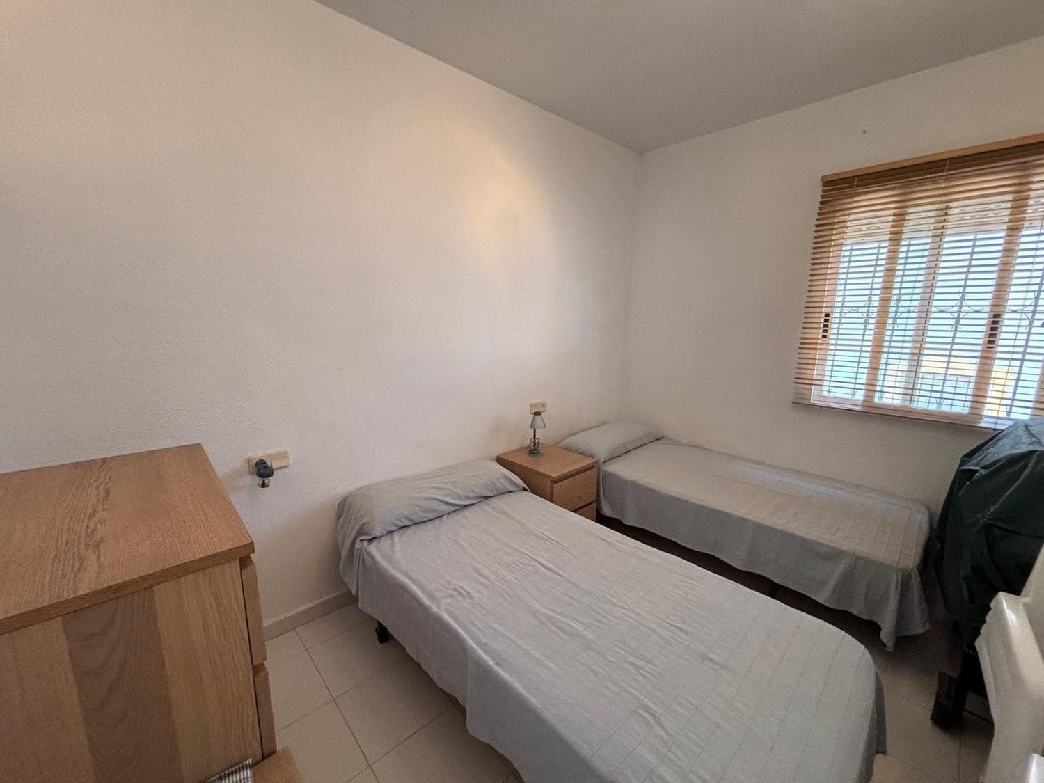 4 sypialnia Dom na sprzedaż w Playa Flamenca z basenem garażem - 179 500 € (Ref: 9774429)