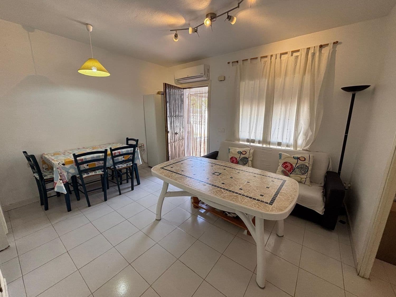 4 sypialnia Dom na sprzedaż w Playa Flamenca z basenem garażem - 179 500 € (Ref: 9774429)