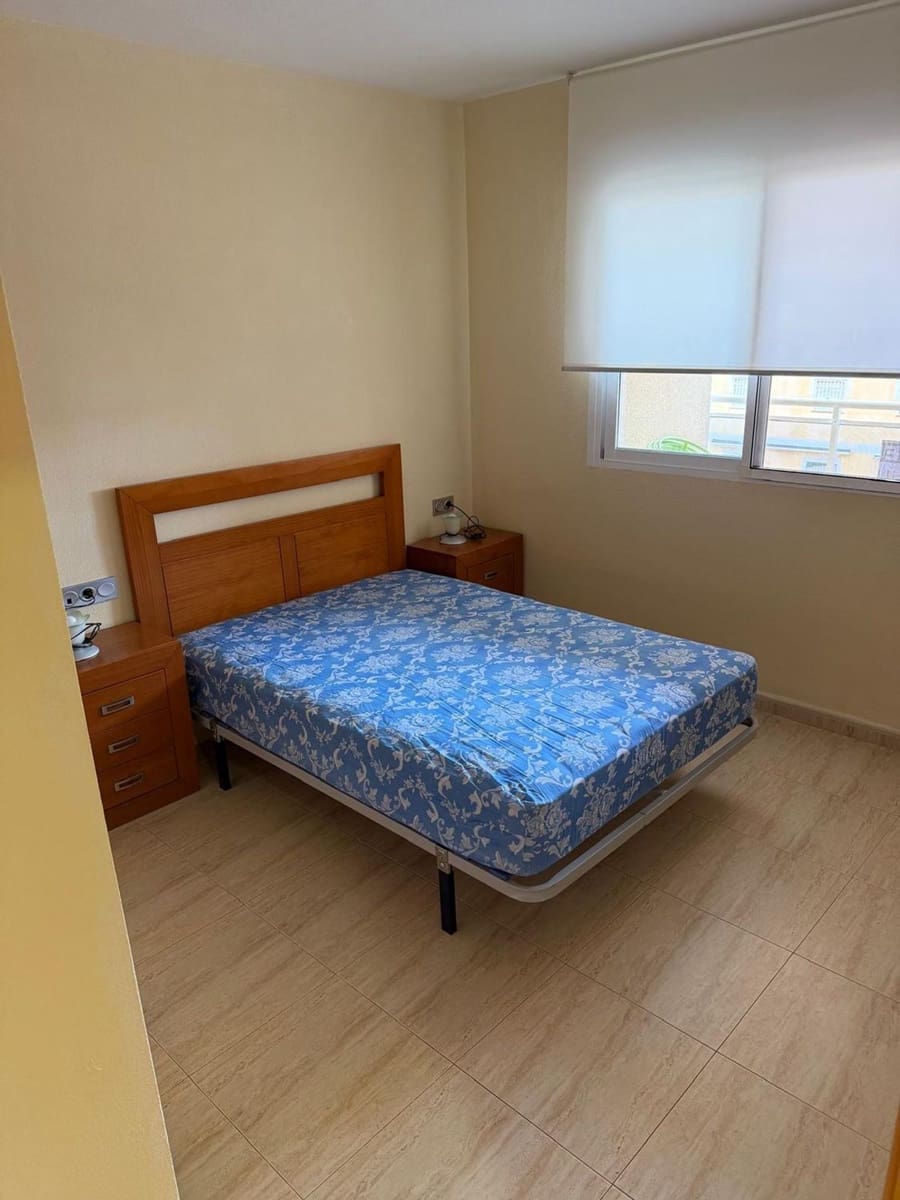 Apartamento de 2 habitaciones en Los Alcázares en venta con piscina garaje - 159.000 € (Ref: 9774432)