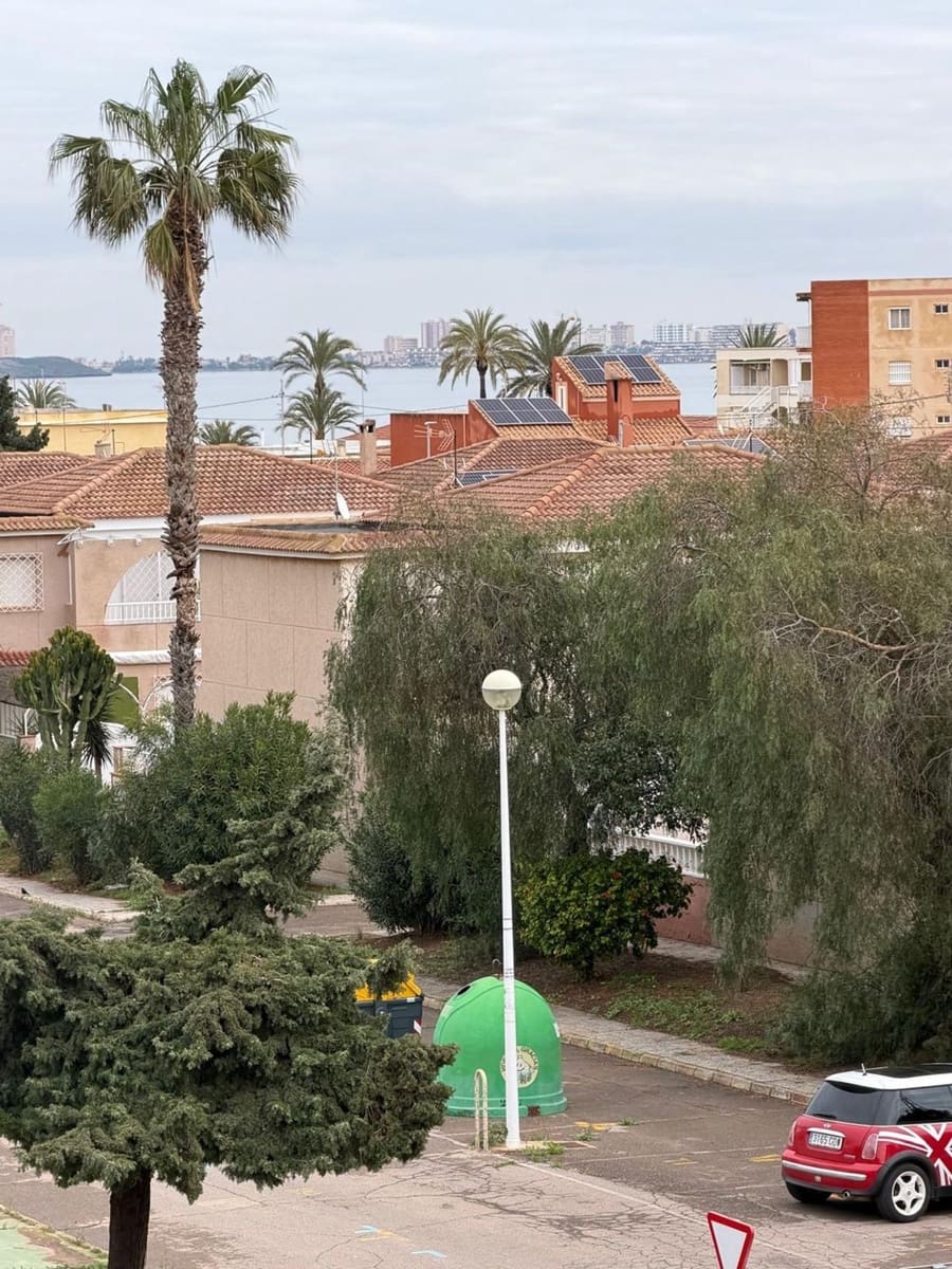 Apartamento de 2 habitaciones en Los Alcázares en venta con piscina garaje - 159.000 € (Ref: 9774432)