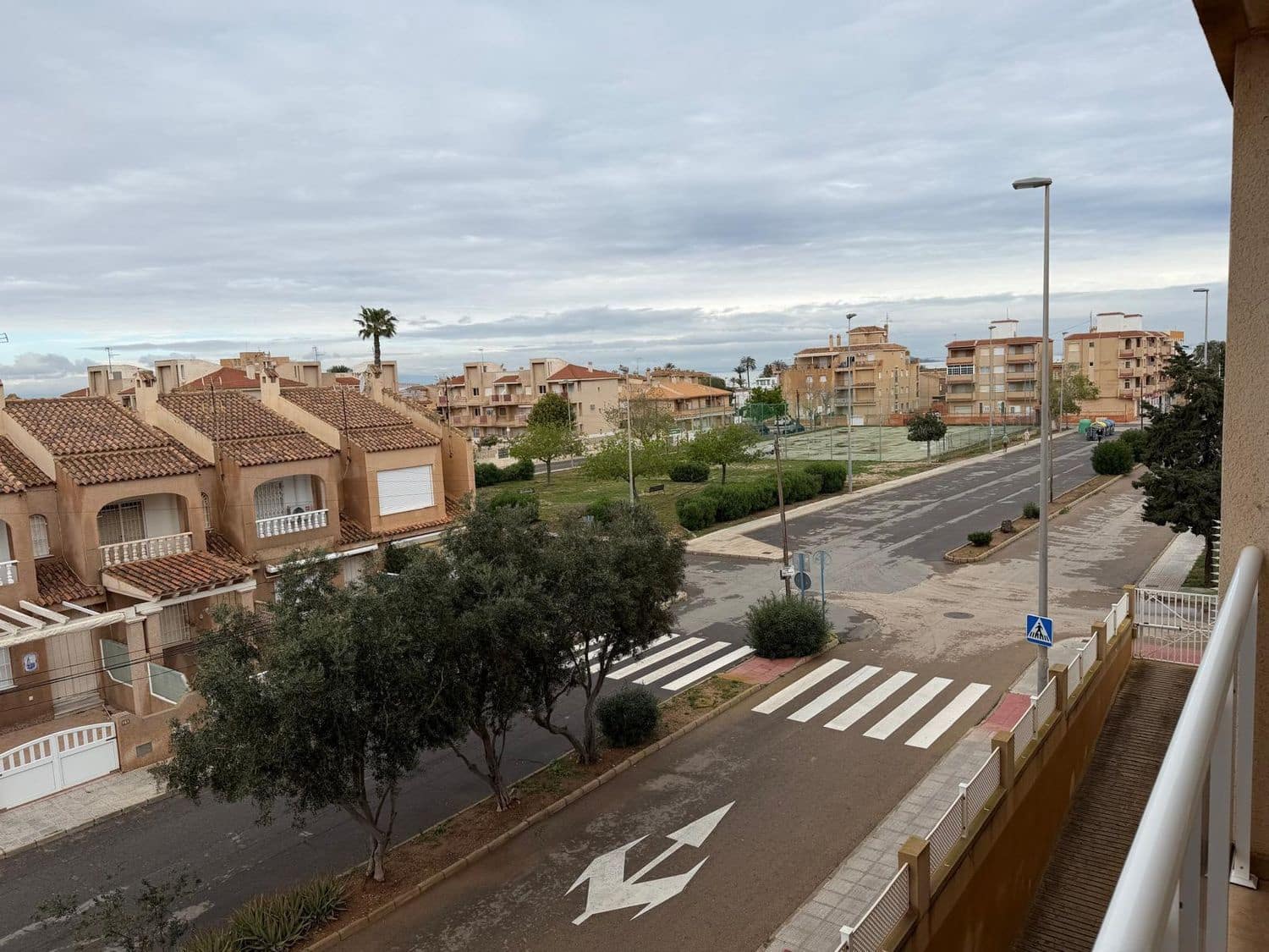 Apartamento de 2 habitaciones en Los Alcázares en venta con piscina garaje - 159.000 € (Ref: 9774432)