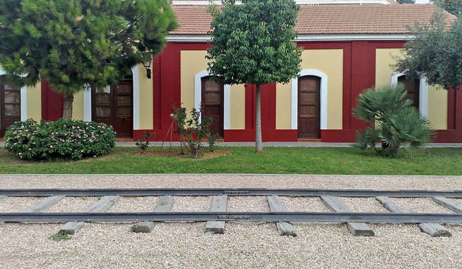 3 soverom Villa til salgs i Torrevieja med svømmebasseng garasje - € 459 000 (Ref: 9774437)