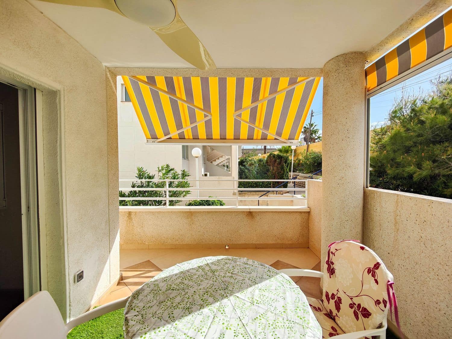 2 Zimmer Apartment zu verkaufen in La Mata mit Pool Garage - 195.000 € (Ref: 9774439)