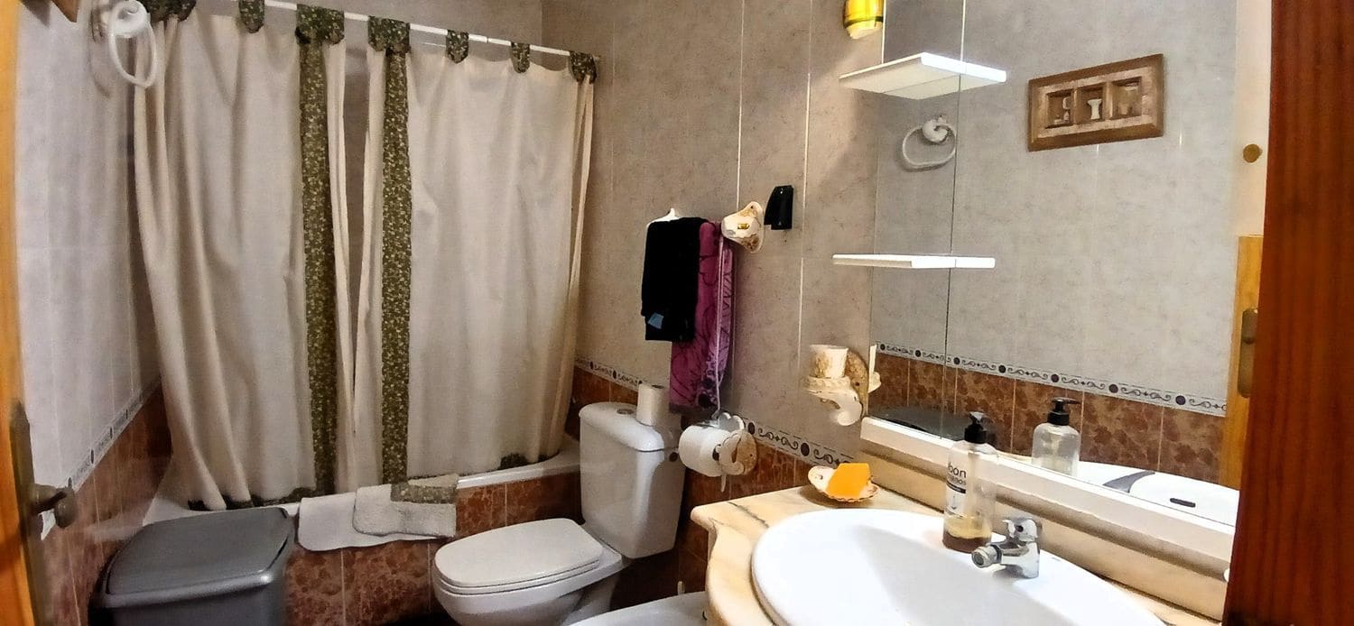 2 sypialnia Apartament na sprzedaż w Miasto Alicante / Alacant z basenem garażem - 144 000 € (Ref: 9774441)
