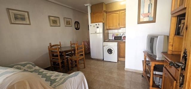 2 sypialnia Apartament na sprzedaż w Miasto Alicante / Alacant z basenem garażem - 144 000 € (Ref: 9774441)