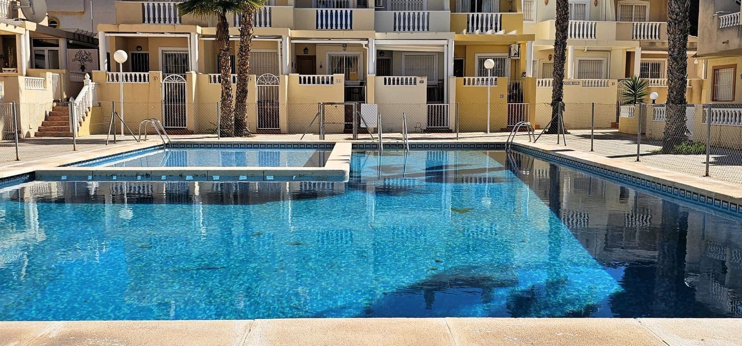 2 sypialnia Apartament na sprzedaż w Miasto Alicante / Alacant z basenem garażem - 144 000 € (Ref: 9774441)