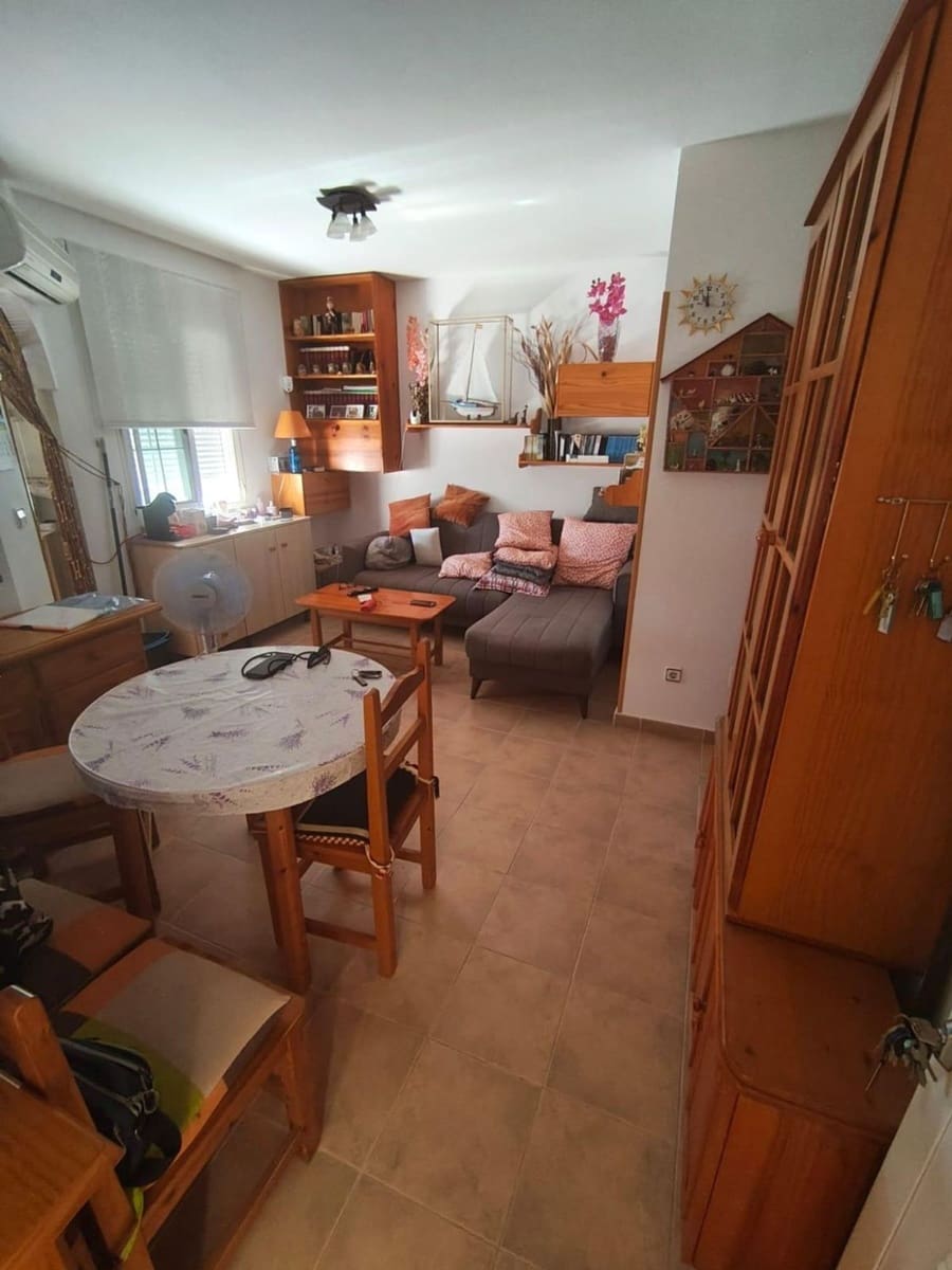 2 bedroom Apartment for sale in Aguas Nuevas with pool garage - € 149,900 (Ref: 9774443)