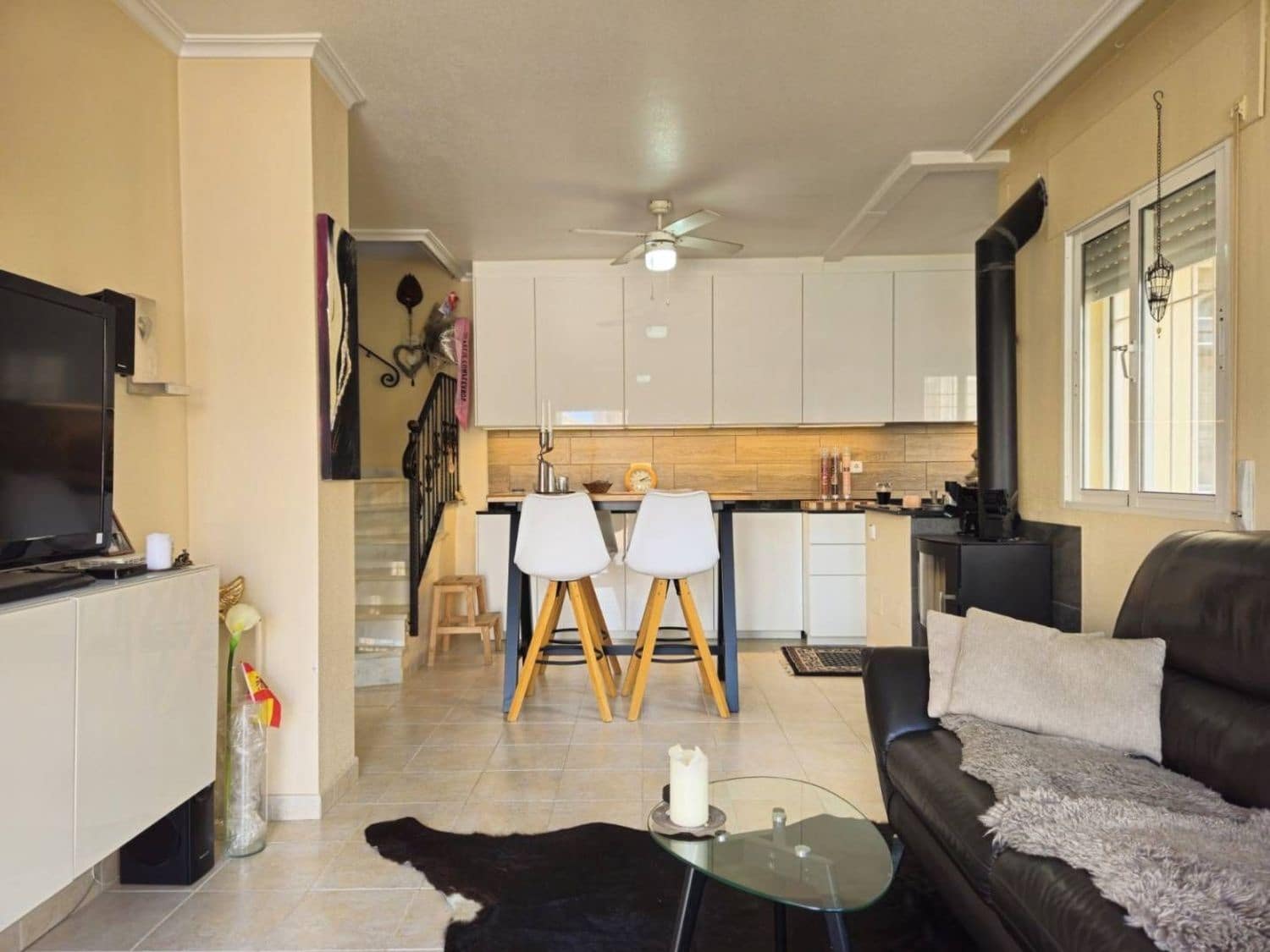 3 soveværelse Byhus til salg i Alicante by med swimmingpool garage - € 239.000 (Ref: 9774444)