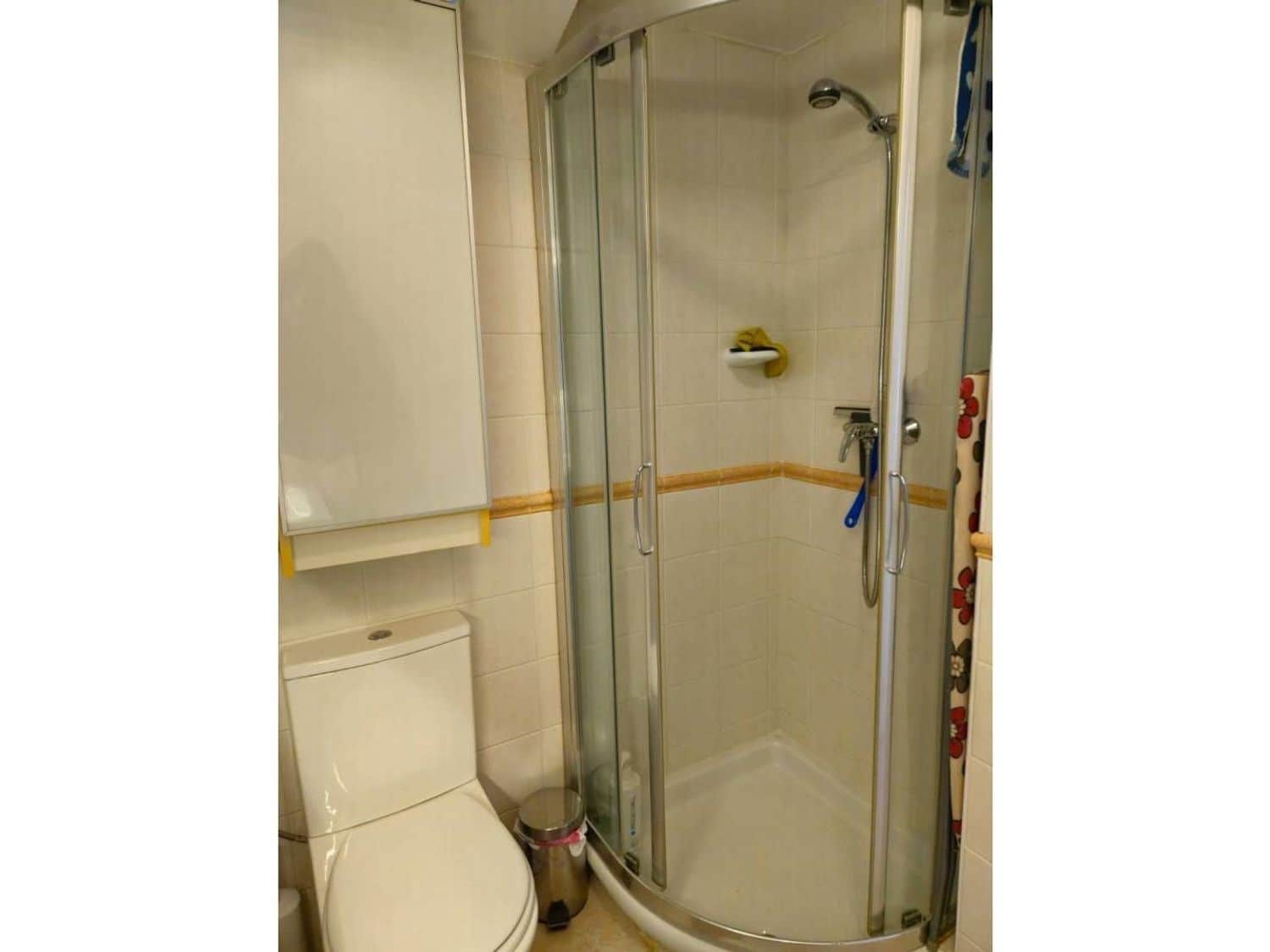 3 soveværelse Byhus til salg i Alicante by med swimmingpool garage - € 239.000 (Ref: 9774444)