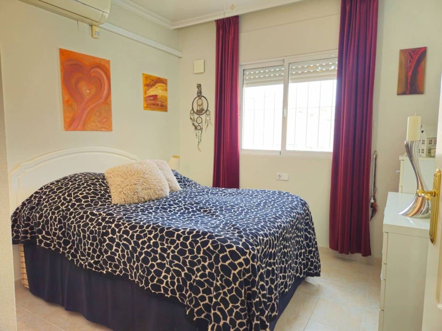 3 soveværelse Byhus til salg i Alicante by med swimmingpool garage - € 239.000 (Ref: 9774444)