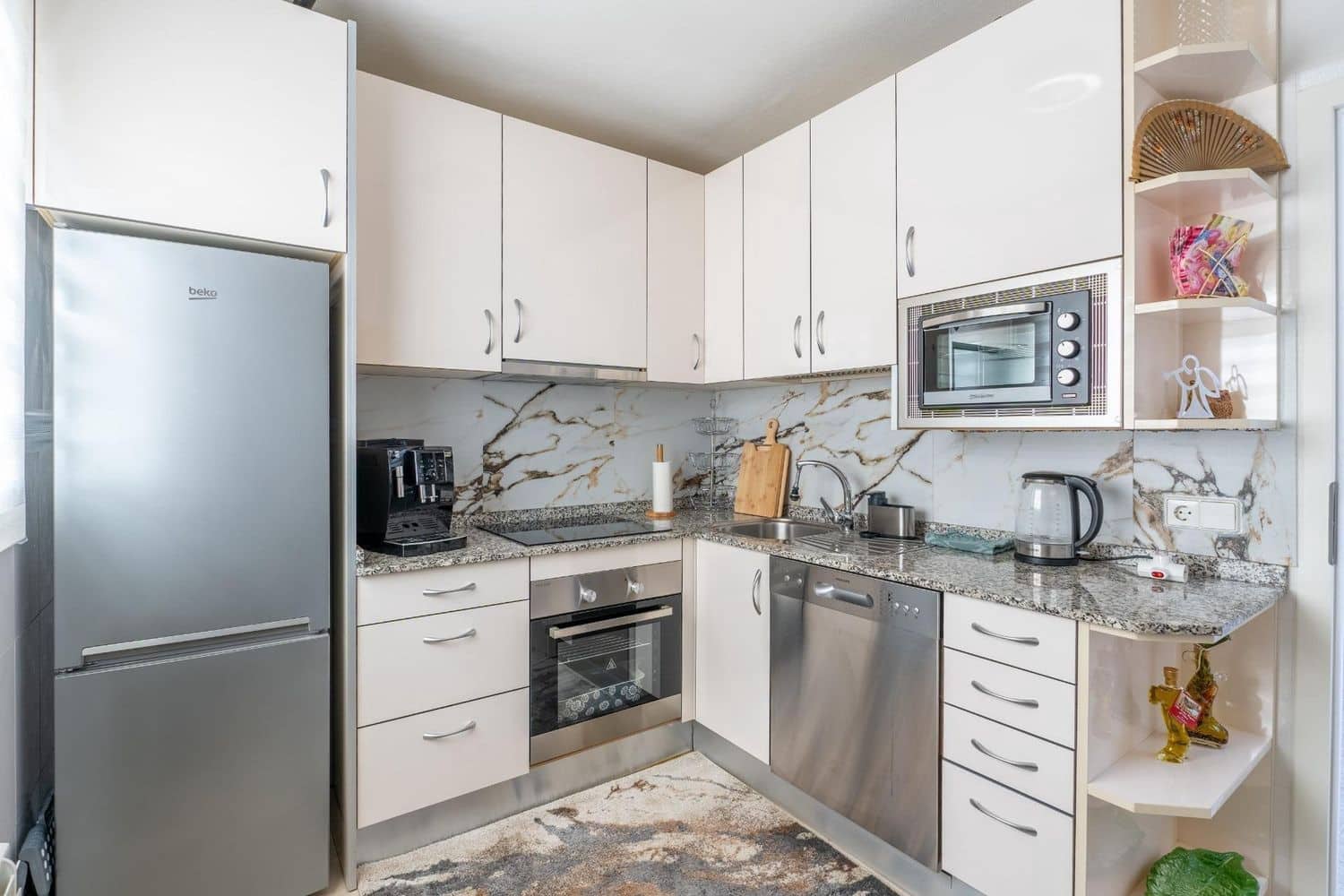 3 bedroom Villa for sale in Alicante / Alacant city with pool garage - € 360,000 (Ref: 9774446)