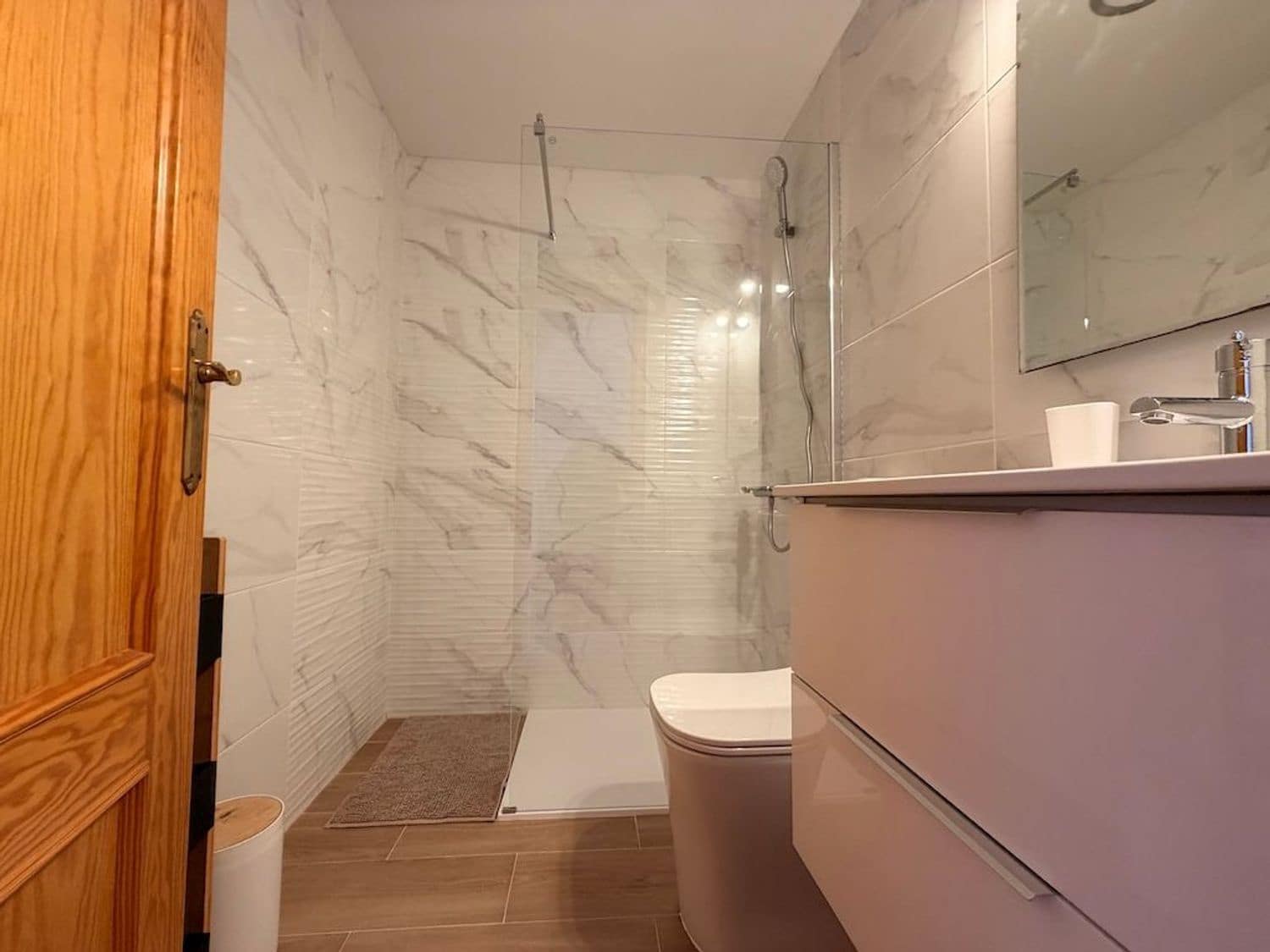 2 bedroom Apartment for sale in Alicante / Alacant city with pool garage - € 154,000 (Ref: 9779959)