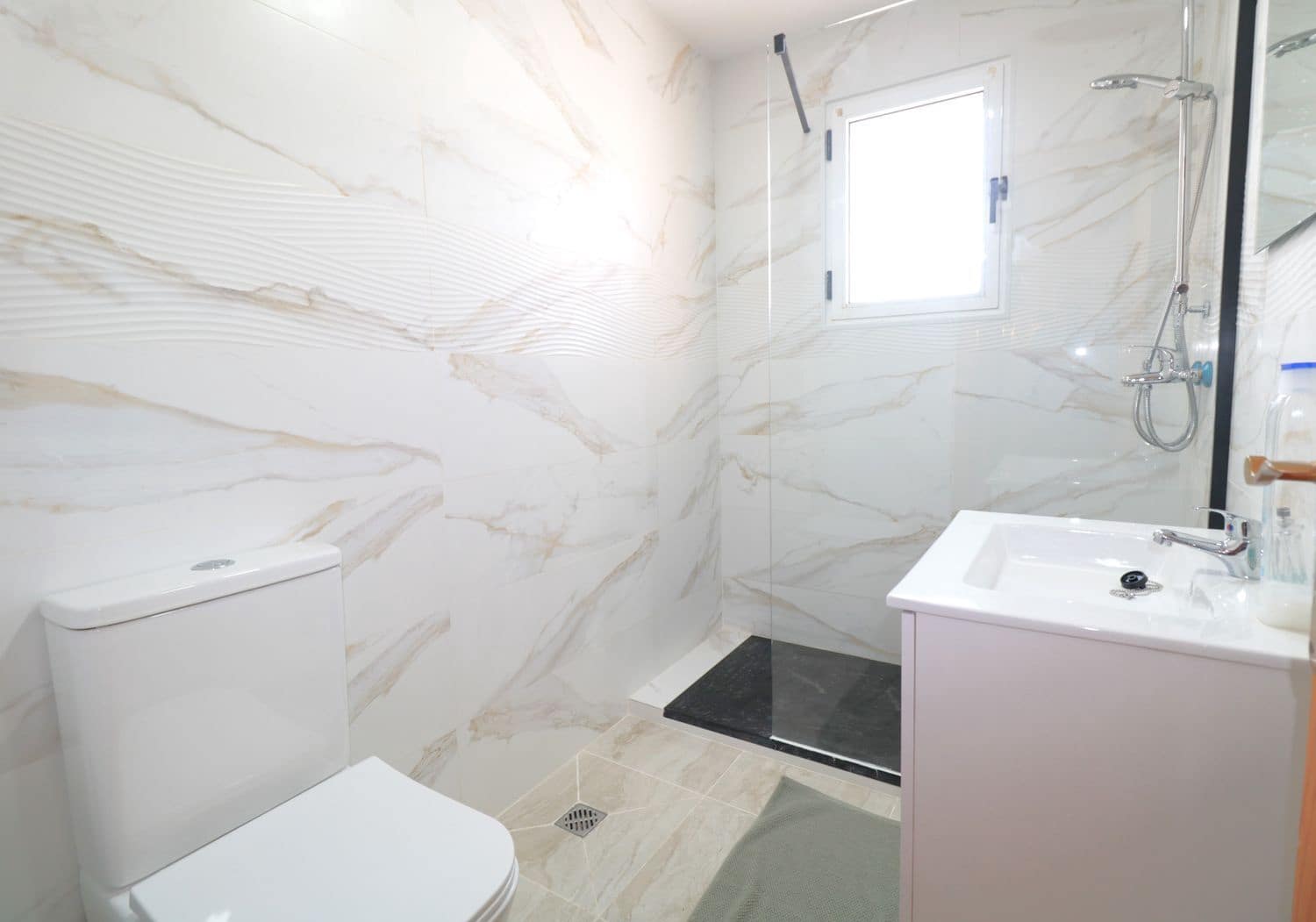 3 bedroom Townhouse for sale in Torrevieja with pool garage - € 228,000 (Ref: 9782896)