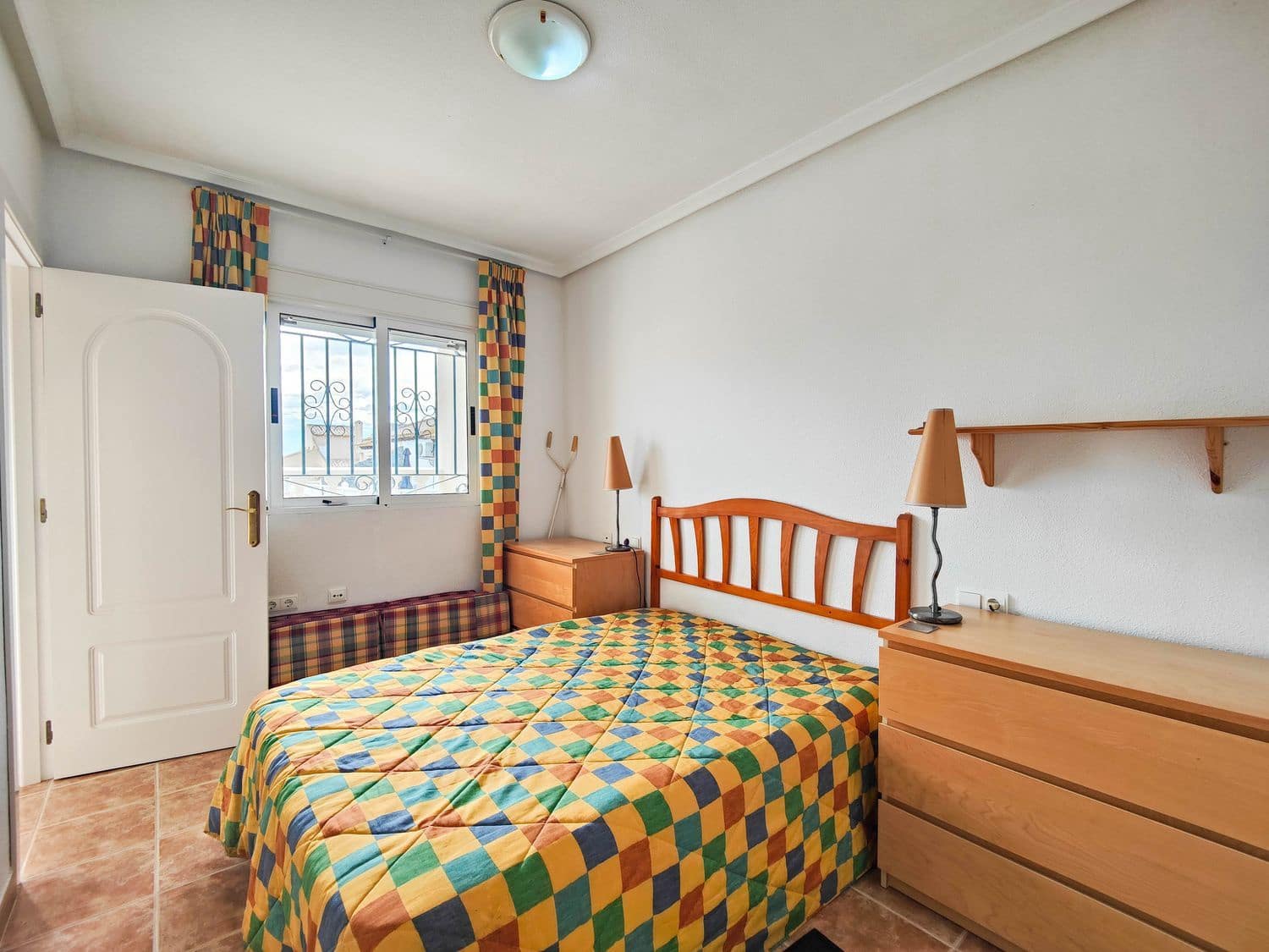 3 slaapkamer Huis te koop in La Florida met zwembad garage - € 235.000 (Ref: 9782900)