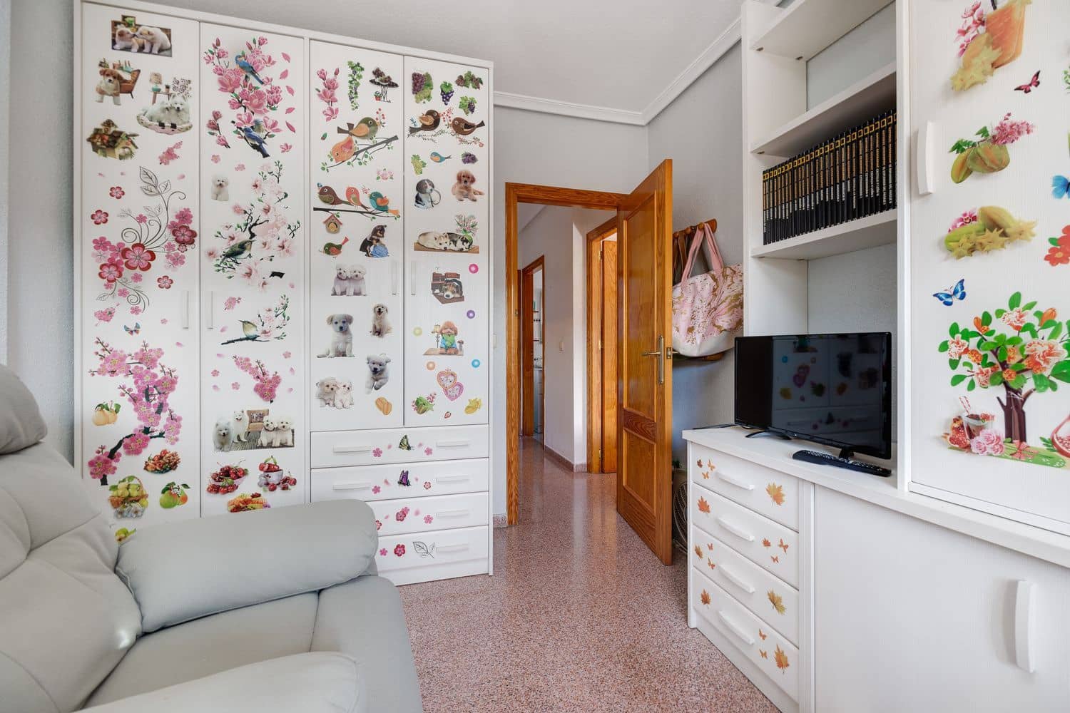 2 sovrum Lägenhet till salu i Torrevieja med garage - 154 900 € (Ref: 9782901)