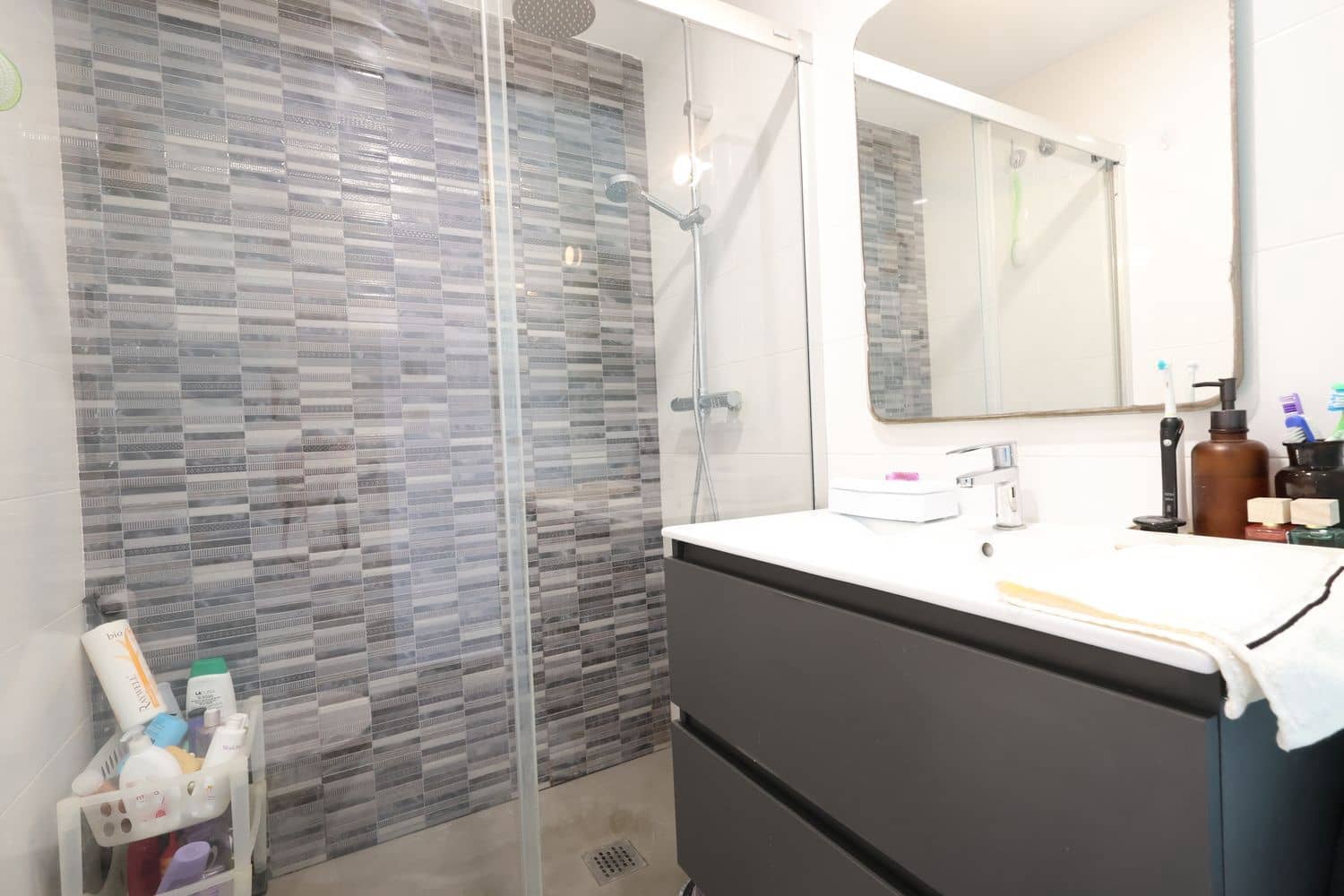 2 bedroom Apartment for sale in Pilar de la Horadada with pool garage - € 223,000 (Ref: 9782902)