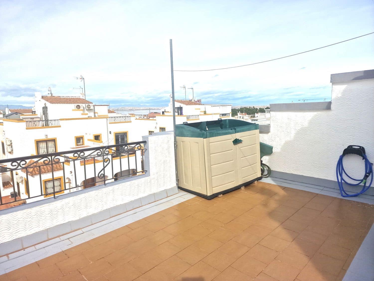 3 slaapkamer Huis te koop in Orihuela Costa met zwembad garage - € 209.000 (Ref: 9782903)
