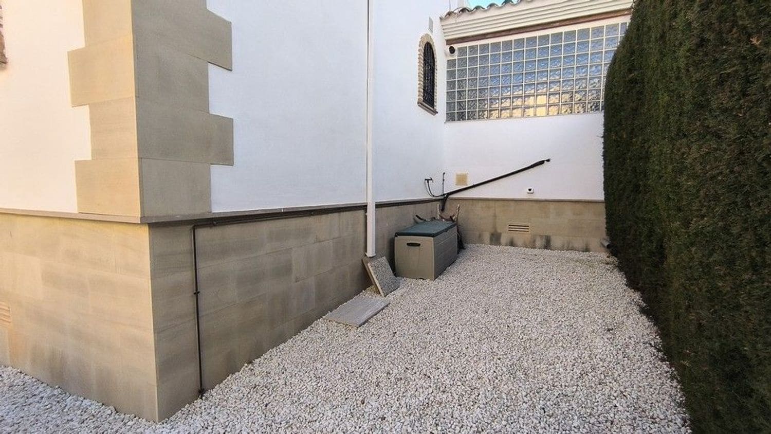 3 bedroom Villa for sale in Algorfa with pool garage - € 365,000 (Ref: 9782909)