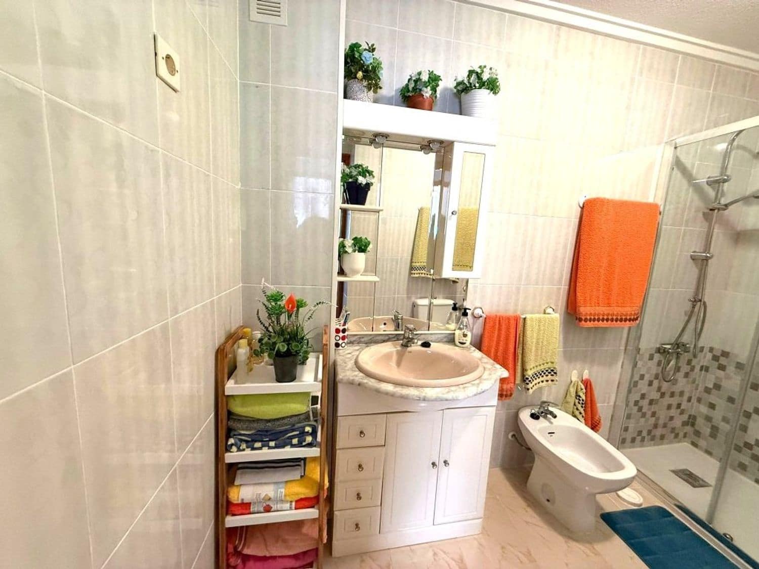 3 bedroom Townhouse for sale in Torrevieja with garage - € 210,000 (Ref: 9783531)