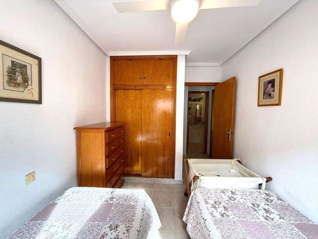 3 Zimmer Haus zu verkaufen in Playa de los Locos, Torrevieja mit Garage - 210.000 € (Ref: 9783531)