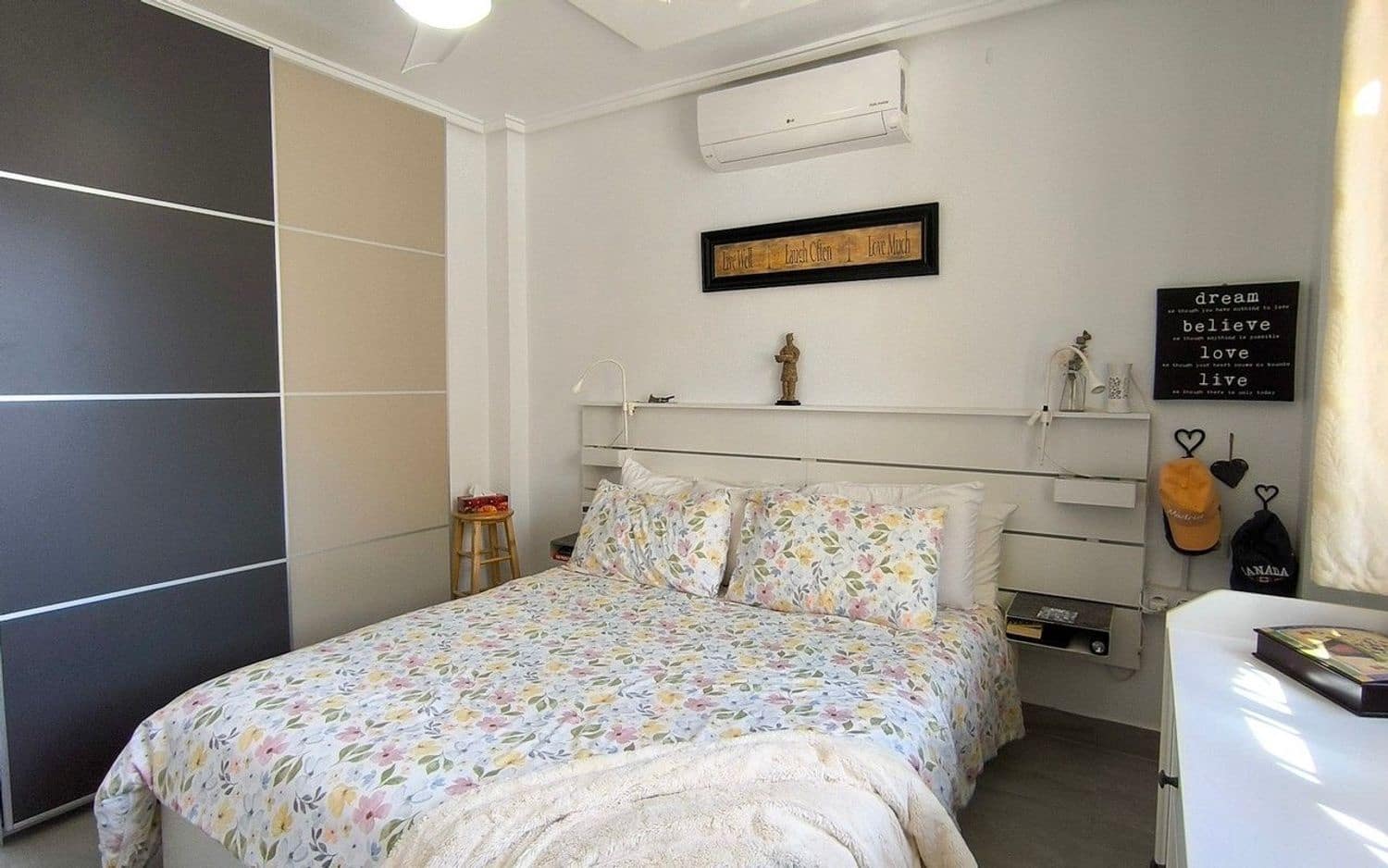 3 soverom Villa til salgs i Ciudad Quesada med svømmebasseng garasje - € 375 000 (Ref: 9793845)