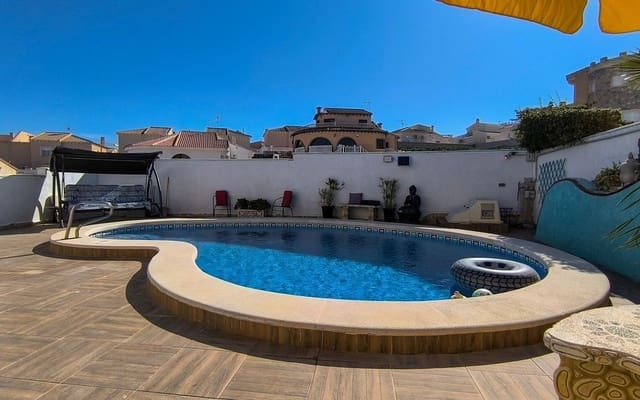 3 soverom Villa til salgs i Ciudad Quesada, Rojales med svømmebasseng garasje - € 375 000 (Ref: 9793845)