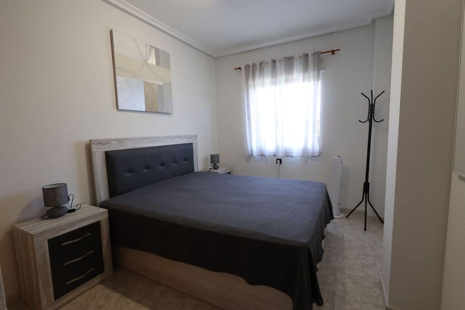 2 slaapkamer Appartement te koop in Alicante stad met zwembad garage - € 179.000 (Ref: 9800329)