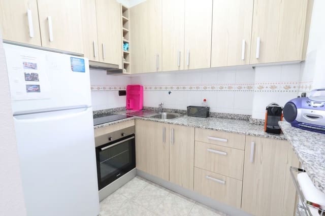 2 slaapkamer Appartement te koop in Alicante stad met zwembad garage - € 179.000 (Ref: 9800329)