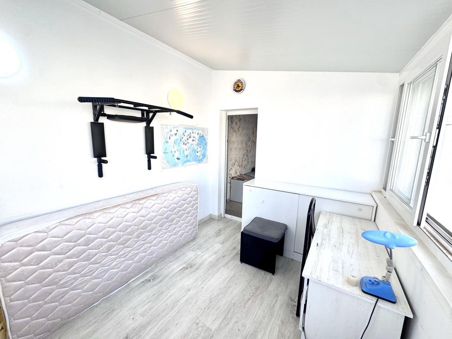 5 soverom Hus til salgs i Alicante by med svømmebasseng garasje - € 210 000 (Ref: 9810879)