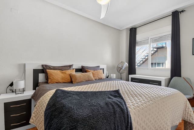 2 quarto Apartamento para venda em Parque Acuático - Sector 25, Torrevieja com piscina garagem - 185 000 € (Ref: 9810880)