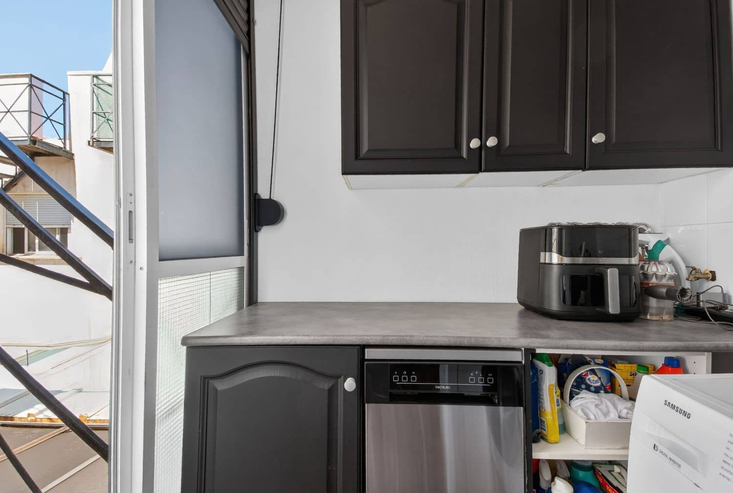 2 quarto Apartamento para venda em Torrevieja com piscina garagem - 185 000 € (Ref: 9810880)