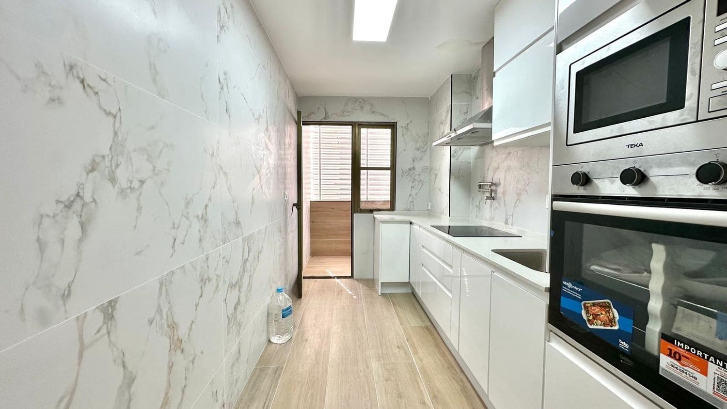 3 Zimmer Apartment zu verkaufen in Torrevieja mit Garage - 179.900 € (Ref: 9815443)