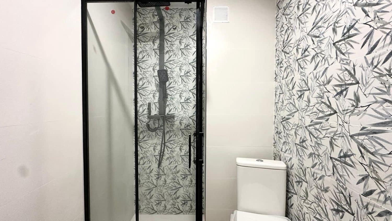 3 Zimmer Apartment zu verkaufen in Torrevieja mit Garage - 179.900 € (Ref: 9815443)