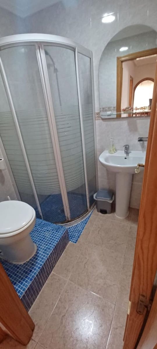 Apartamento de 3 habitaciones en Alicante / Alacant ciudad en venta con piscina garaje - 199.000 € (Ref: 9816806)