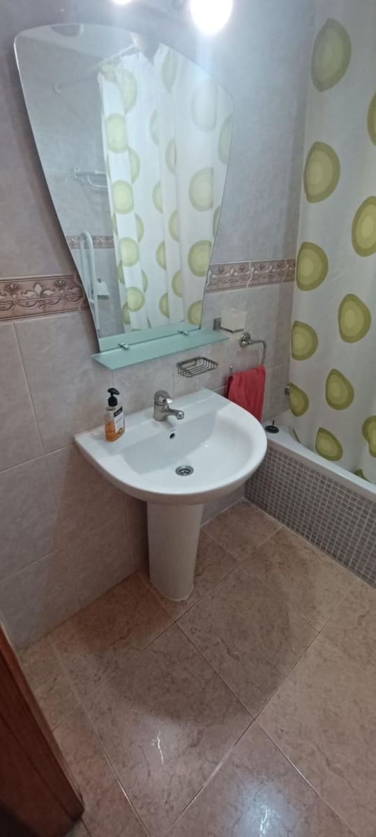 Apartamento de 3 habitaciones en Alicante / Alacant ciudad en venta con piscina garaje - 199.000 € (Ref: 9816806)