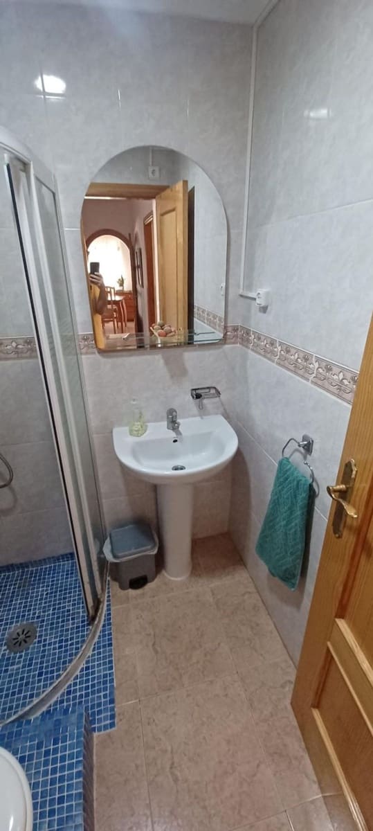 Apartamento de 3 habitaciones en Alicante / Alacant ciudad en venta con piscina garaje - 199.000 € (Ref: 9816806)