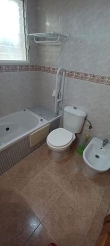Apartamento de 3 habitaciones en Alicante / Alacant ciudad en venta con piscina garaje - 199.000 € (Ref: 9816806)