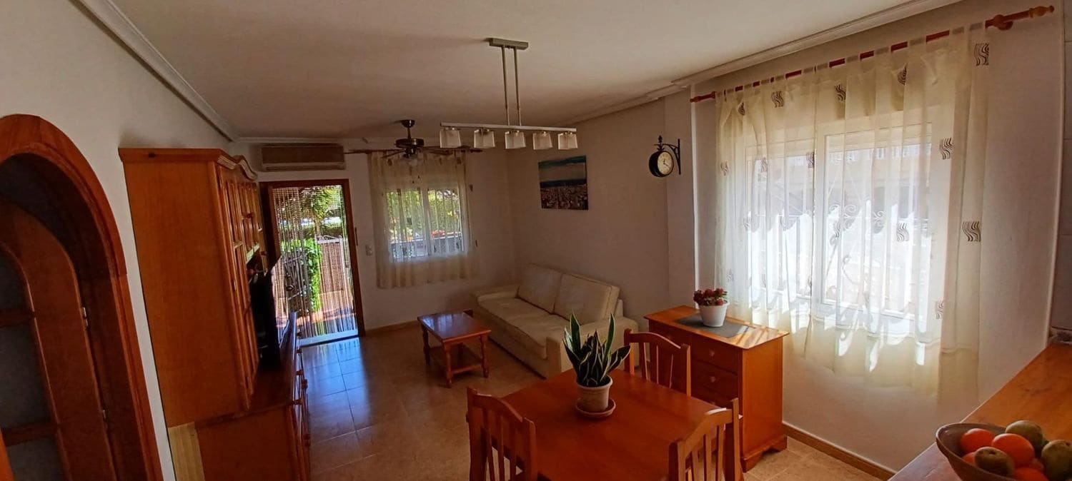 Apartamento de 3 habitaciones en Alicante / Alacant ciudad en venta con piscina garaje - 199.000 € (Ref: 9816806)