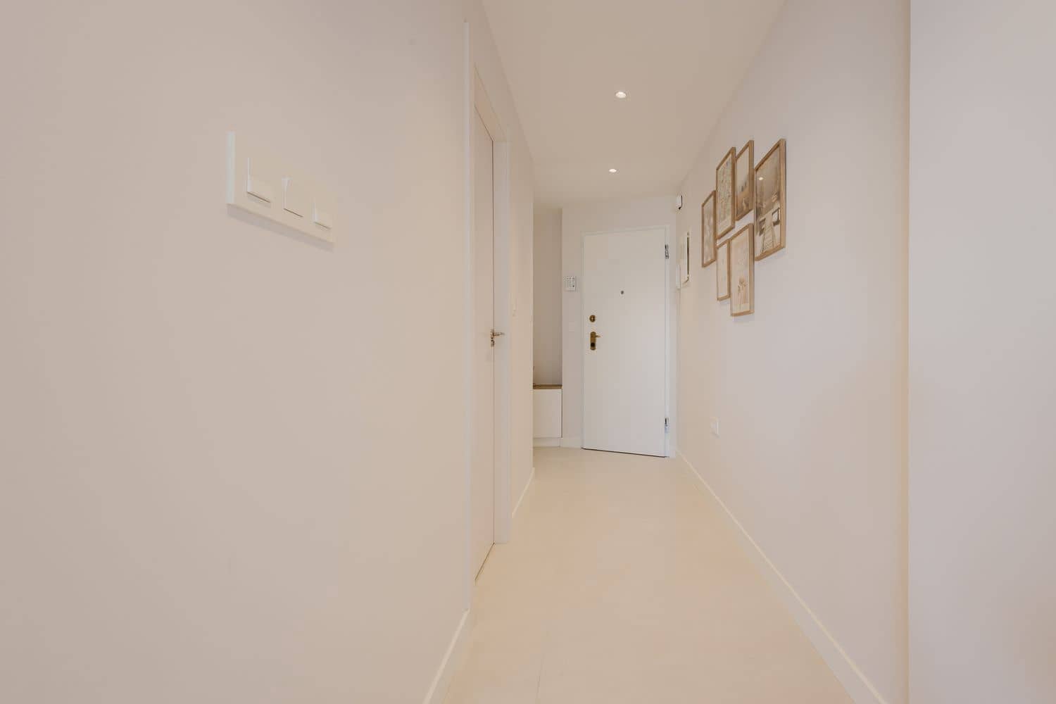 3 chambre Appartement à vendre à Torrevieja avec piscine garage - 329 000 € (Ref: 9821935)