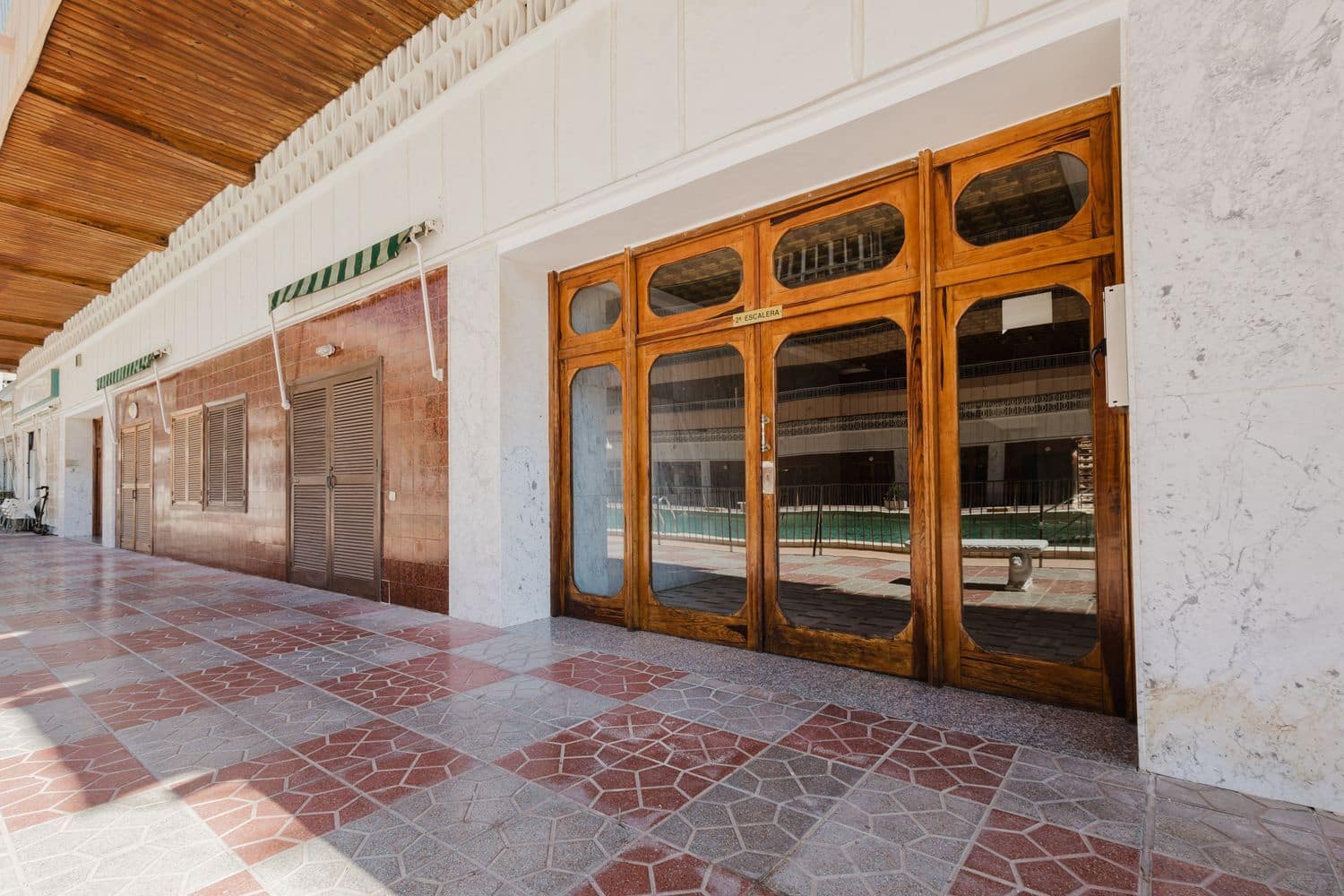 3 chambre Appartement à vendre à Torrevieja avec piscine garage - 329 000 € (Ref: 9821935)