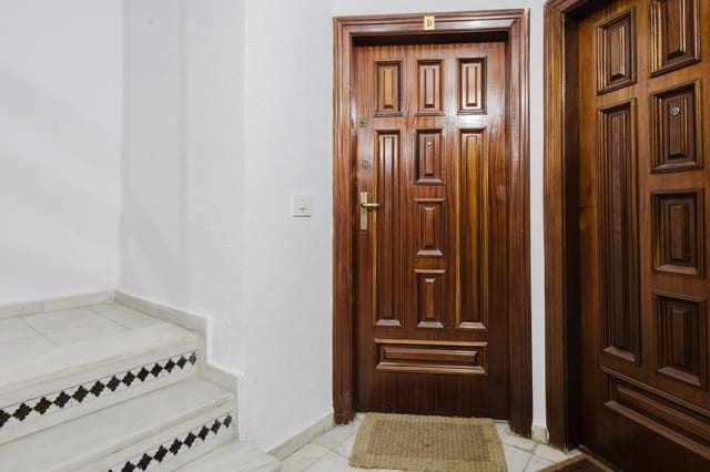 3 chambre Appartement à vendre à Playa del Acequión, Torrevieja avec piscine garage - 219 000 € (Ref: 9821937)