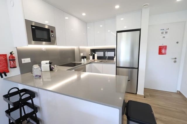 2 sovrum Lägenhet till salu i Las Filipinas med pool garage - 270 000 € (Ref: 9824259)