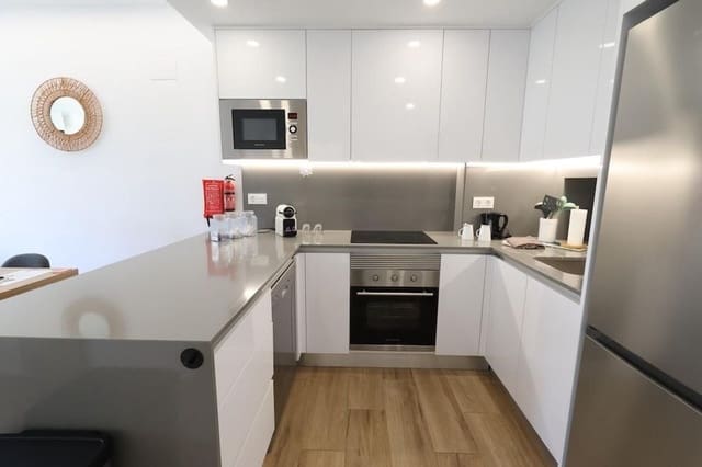 2 sovrum Lägenhet till salu i Las Filipinas med pool garage - 270 000 € (Ref: 9824259)