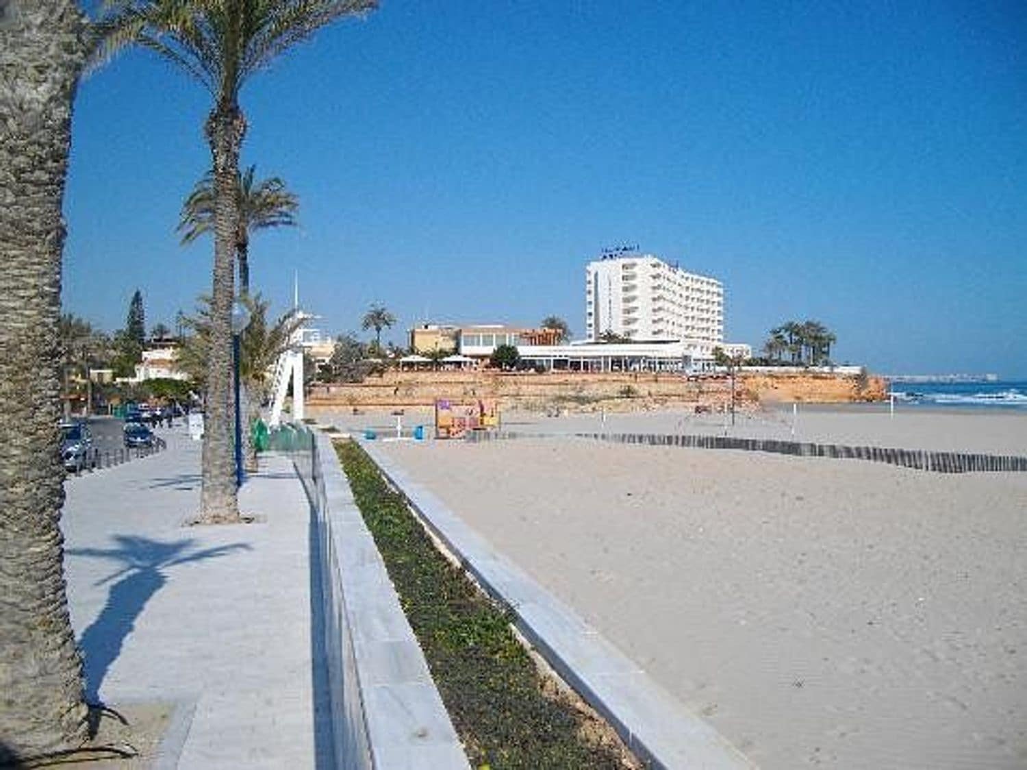 2 bedroom Apartment for sale in Filipinas with pool garage - € 270,000 (Ref: 9824259)