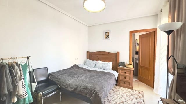 1 sypialnia Apartament na sprzedaż w Centro - Muelle Pesquero, Torrevieja z garażem - 124 900 € (Ref: 9824260)